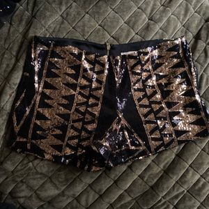 Crystal K Sequined black and gold shorts size M